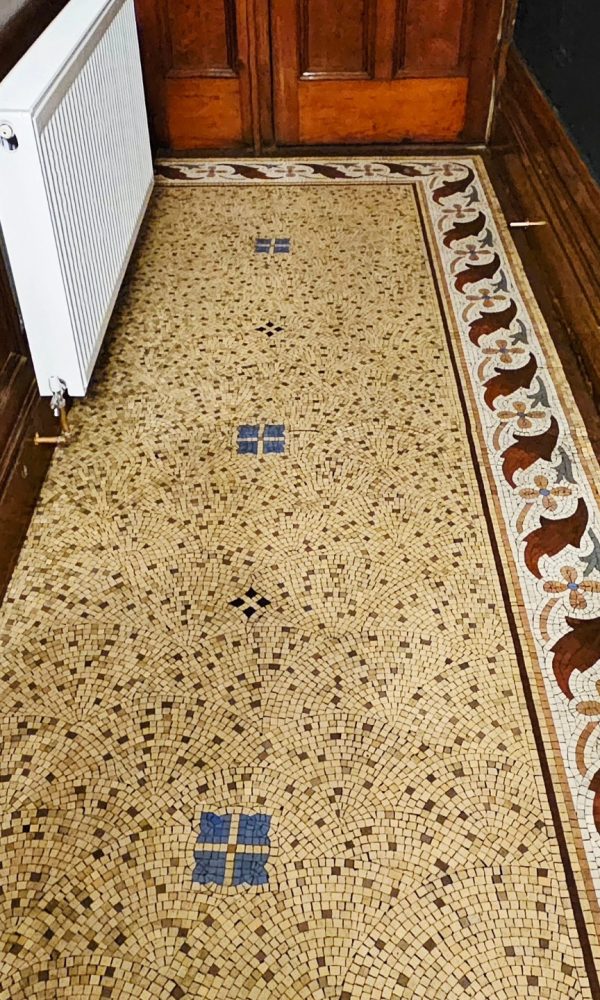 573605497_1624170739016689_9051353665615753994_n